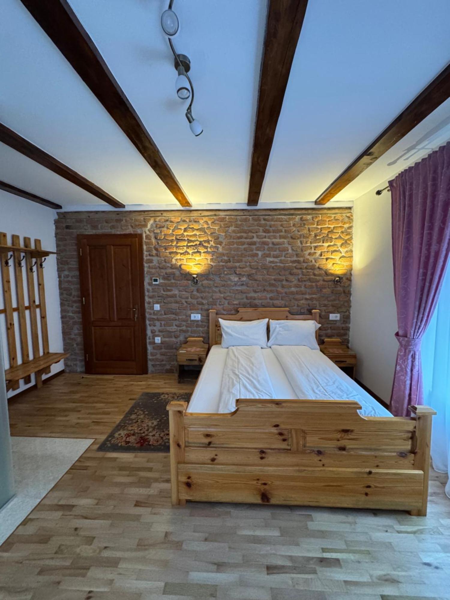 Tălmaciu 卡萨斯特凡旅馆酒店 外观 照片