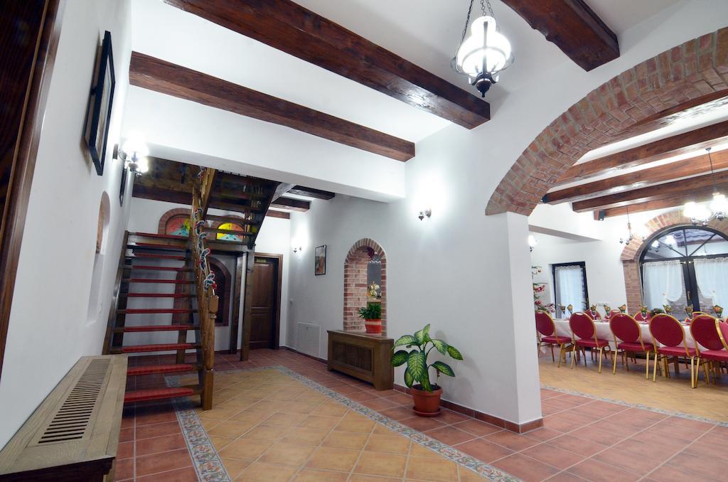 Tălmaciu 卡萨斯特凡旅馆酒店 外观 照片
